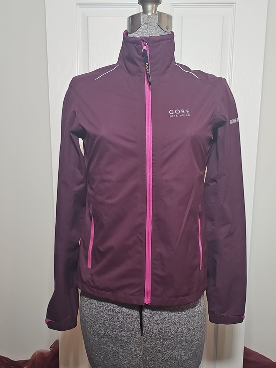 Gore Bike Wear Jackets & Blazers - Gore Bike Wear GORE-TEX Women's Cycling Rain Jacket Waterproof Plum XS